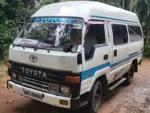 Toyota Dyna 1988 Van