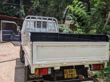 https://riyasewana.com/uploads/toyota-dyana-1993-213064612803.jpg