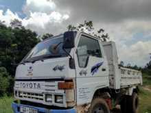 Toyota Dyna 1998 Lorry