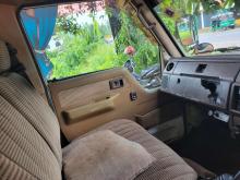 https://riyasewana.com/uploads/toyota-dyna-10-111317356034.jpg
