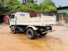 Toyota Dyna Tipper 1990 Lorry