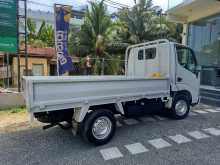 https://riyasewana.com/uploads/toyota-dyna-11101004733.jpg