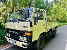 Toyota Dyna 1991 Lorry