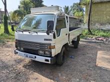 Toyota Dyna 1990 Lorry