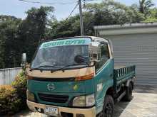 Toyota Dyna 1995 Lorry