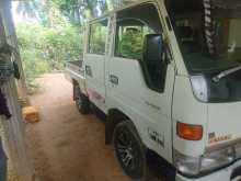 https://riyasewana.com/uploads/toyota-dyna-11942524582.jpg