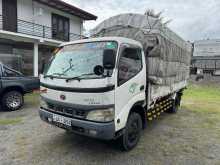 Toyota Dyna 2000 Lorry