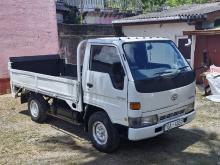 Toyota Dyna 1999 Lorry