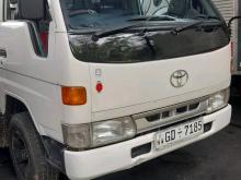 Toyota Dyna 1996 Crew Cab