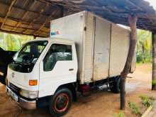 https://riyasewana.com/uploads/toyota-dyna-14-5-1999-2322103112122.jpg