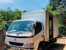 Toyota Dyna 2000 Lorry