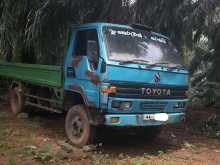Toyota Dyna 1987 Lorry