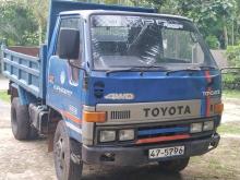 Toyota Dyna 1990 Lorry