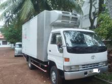 Toyota Dyna 1999 Lorry