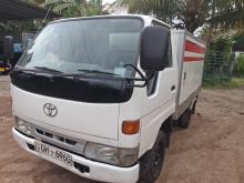 Toyota Dyna 2000 Lorry