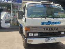 Toyota Dyna 1995 Lorry