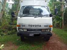 https://riyasewana.com/uploads/toyota-dyna-181131294031.jpg