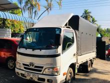 Toyota Dyna 2014 Lorry