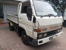 Toyota Dyna 1984 Lorry
