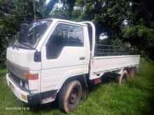 Toyota Dyna 1984 Lorry