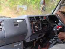 Toyota Dyna 1990 Lorry