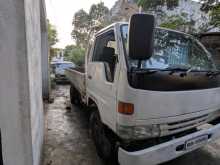https://riyasewana.com/uploads/toyota-dyna-1991-1311244912313.jpg