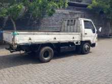 https://riyasewana.com/uploads/toyota-dyna-1992-168514712743.jpg