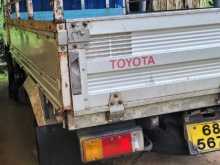 https://riyasewana.com/uploads/toyota-dyna-1993-2317353812632.jpg