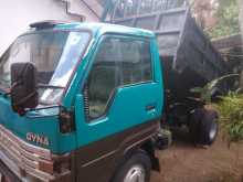 https://riyasewana.com/uploads/toyota-dyna-1993-89221812974.jpg