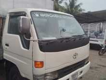 Toyota Dyna 1998 Lorry