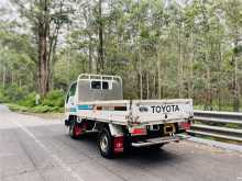 https://riyasewana.com/uploads/toyota-dyna-1998-197585412763.jpg