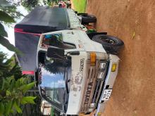 https://riyasewana.com/uploads/toyota-dyna-200-41419286906.jpg