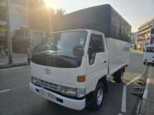 Toyota Dyna 2000 Lorry