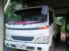 Toyota Dyna 2000 Lorry