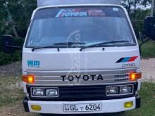 Toyota Dyna 2000 Lorry