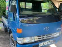 Toyota Dyna 2005 Lorry