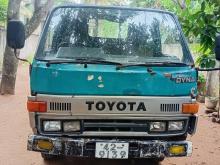 Toyota Dyna 1982 Lorry