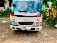 Toyota Dyna 2011 Lorry