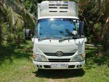 Toyota Dyna 2013 Lorry