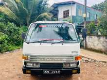 Toyota Dyna 1999 Lorry