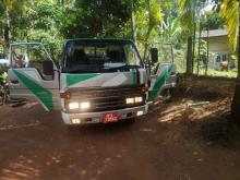 Toyota Dyna 1988 Lorry