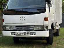 Toyota Dyna 2001 Lorry