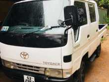 Toyota Dyna 1985 Crew Cab