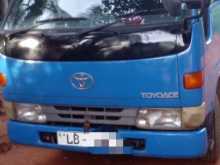 Toyota DYNA 2001 Lorry