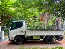 https://riyasewana.com/uploads/toyota-dyna-2711580810884.jpg