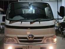 Toyota Dyna 2002 Lorry