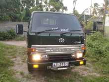 https://riyasewana.com/uploads/toyota-dyna-2724044913.jpg