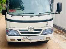 Toyota Dyna 2002 Lorry
