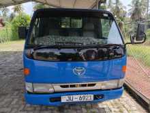 Toyota Dyna 2000 Lorry