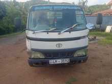 Toyota Dyna 2004 Lorry